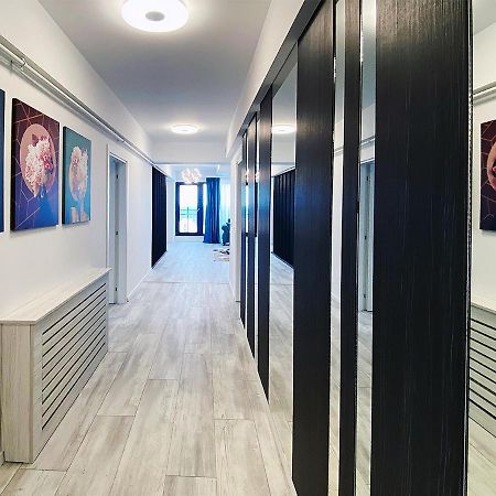 Ada Luxury Apartments 57 Mamaia Exterior photo
