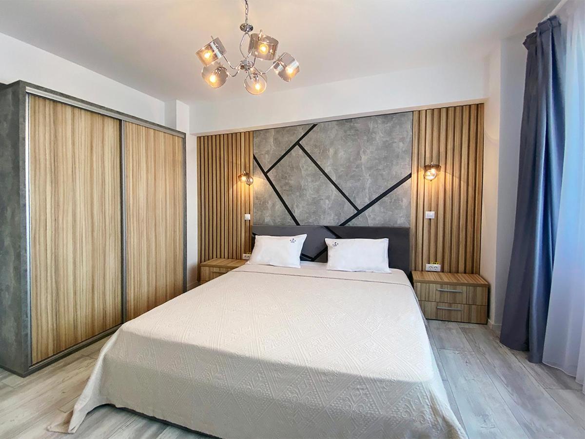Ada Luxury Apartments 57 Mamaia Exterior photo