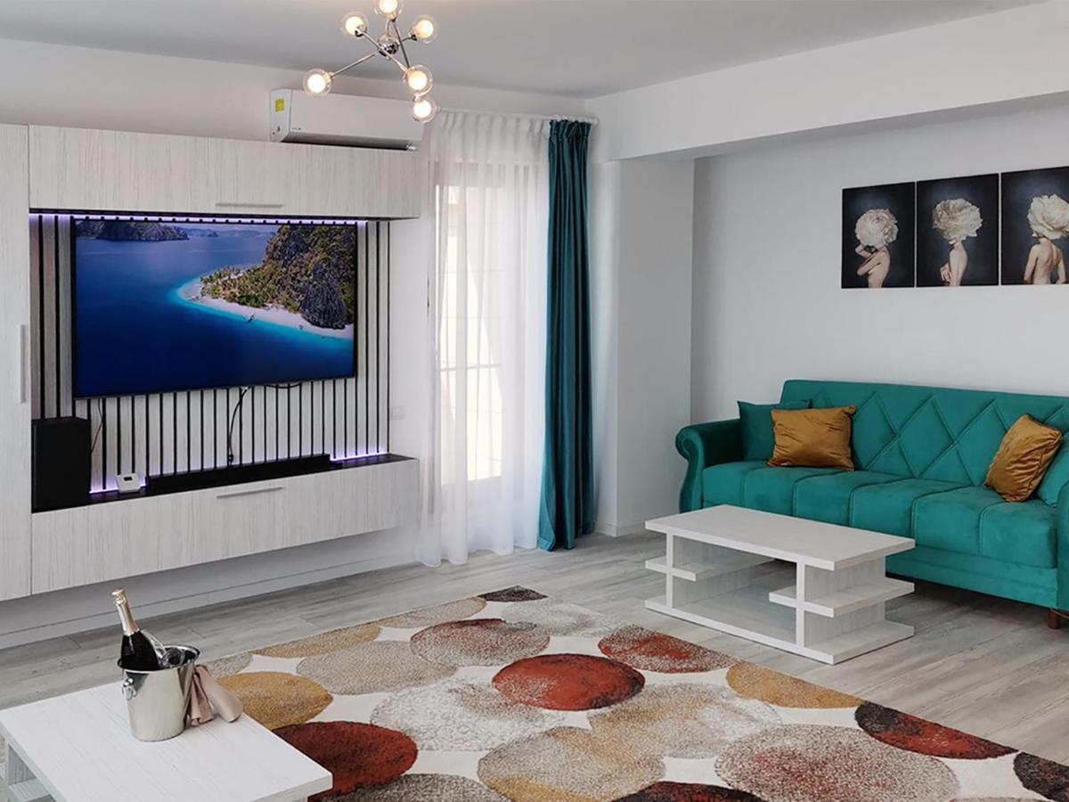 Ada Luxury Apartments 57 Mamaia Exterior photo