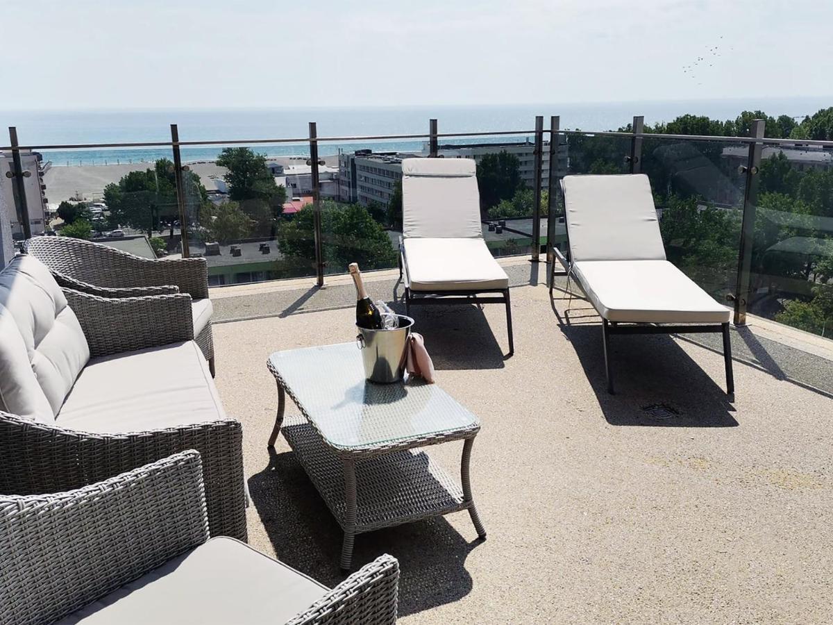 Ada Luxury Apartments 57 Mamaia Exterior photo